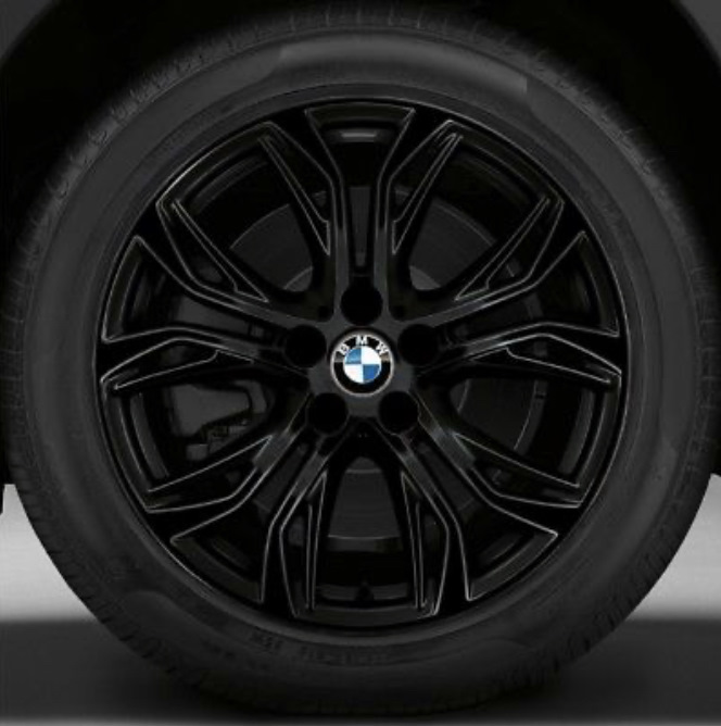 Колеса bmw. BMW x1 f48 диски. Колеса на BMW x1 f48. BMW x1 f48 диски r18. Диски BMW f48.