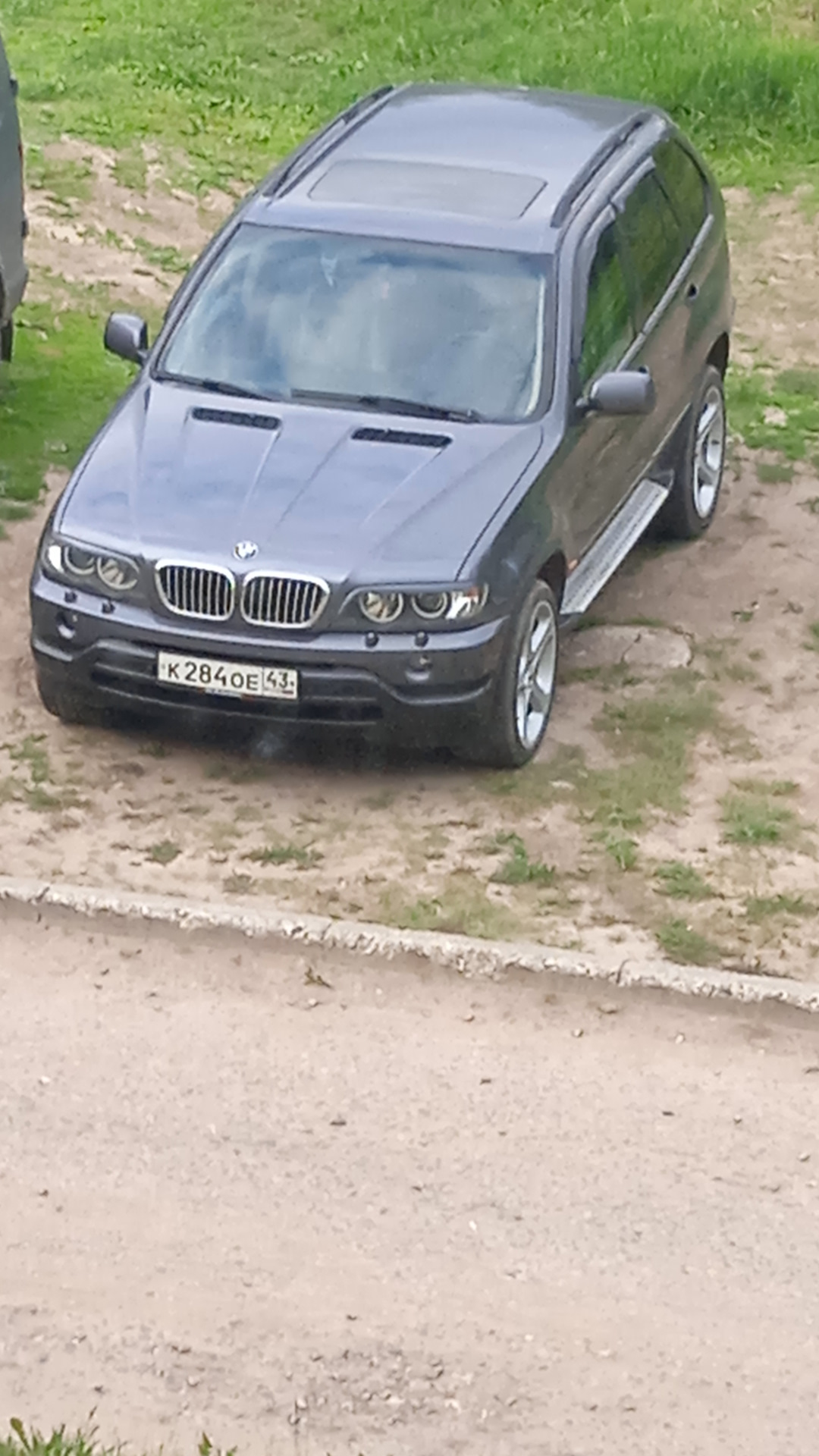 Новая резина Kumho Crugen HP91 — BMW X5 (E53), 3 л, 2003 года | шины |  DRIVE2