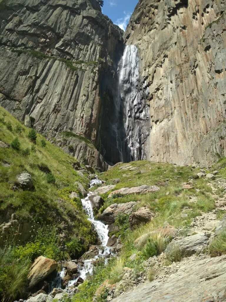 Водопад Чегемское ущелье Кабардино Балкария