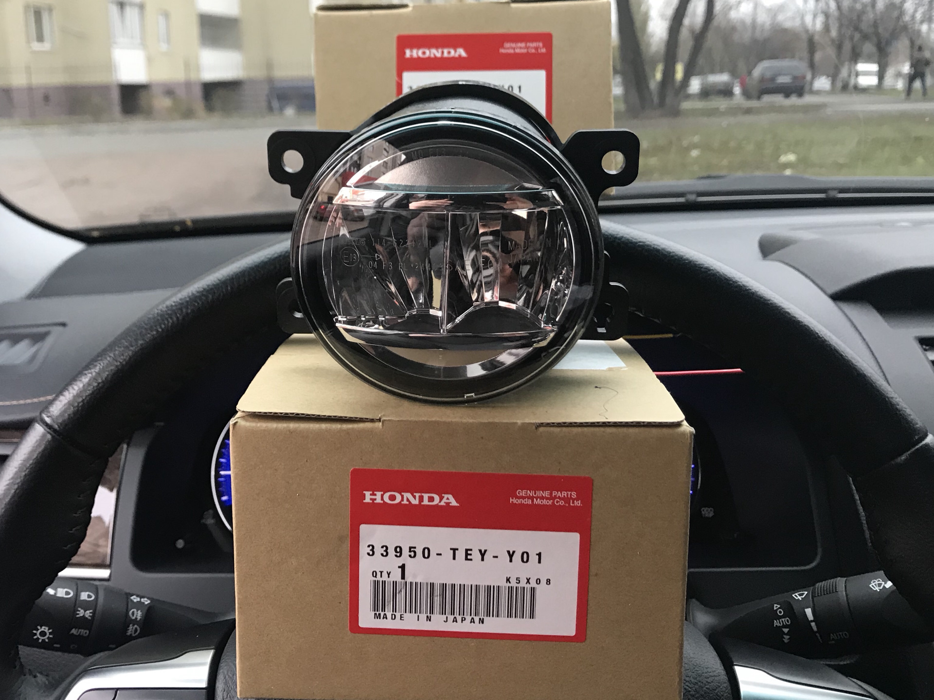 Противотуманные фары хонда аккорд. Диодные ПТФ Honda Accord 8. Honda Accord 8 led ПТФ. Honda Accord 2007 ПТФ. Противотуманные фары led Хонда Аккорд 8.