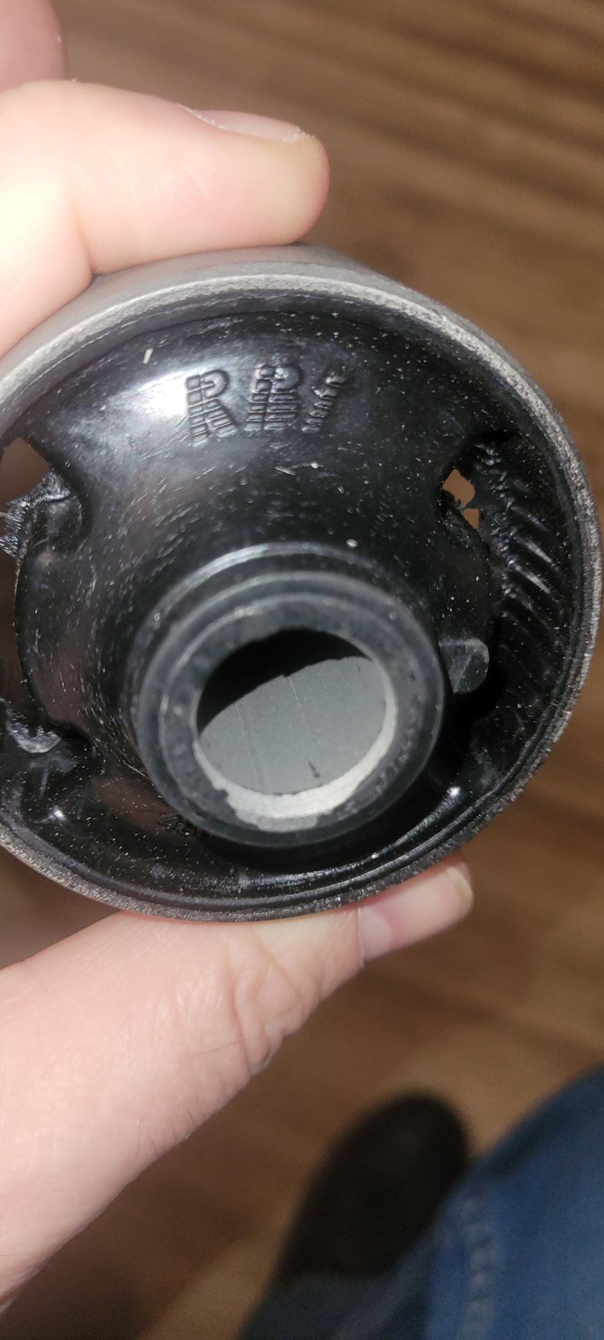 Пора менять сайлентблоки передних рычагов? — Toyota RAV4 (III), 2,4 л ...