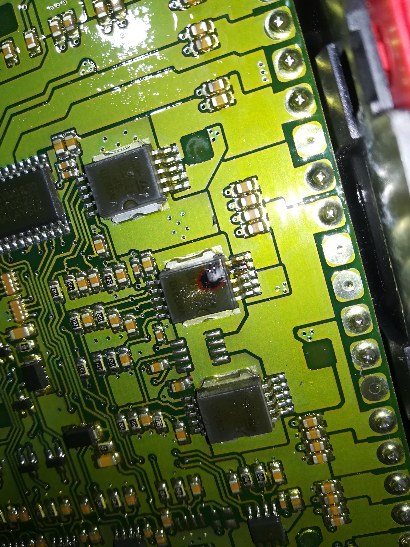 силовые ключи в эбу ваз 2114. 2. эбу январь 7. силовые ключи в эбу ваз 2114. сгоревшие эбу 1.