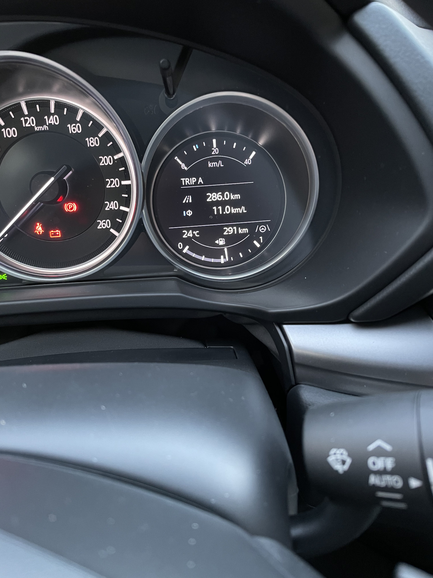 Mazda 3 2015 топлива системы. Мазда на 100 бензине. Мазда на 100 бензине. Сто мазда воронеж. 3 автомат.