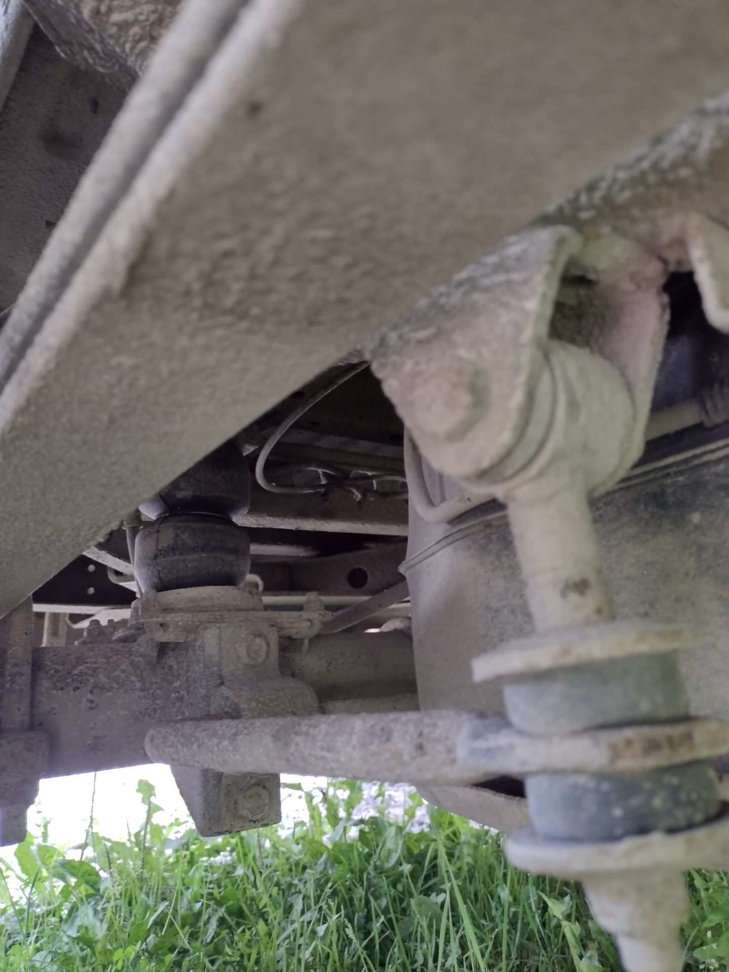 Вопрос по переднему креплению рессоры при переходе на втулки — УАЗ ...