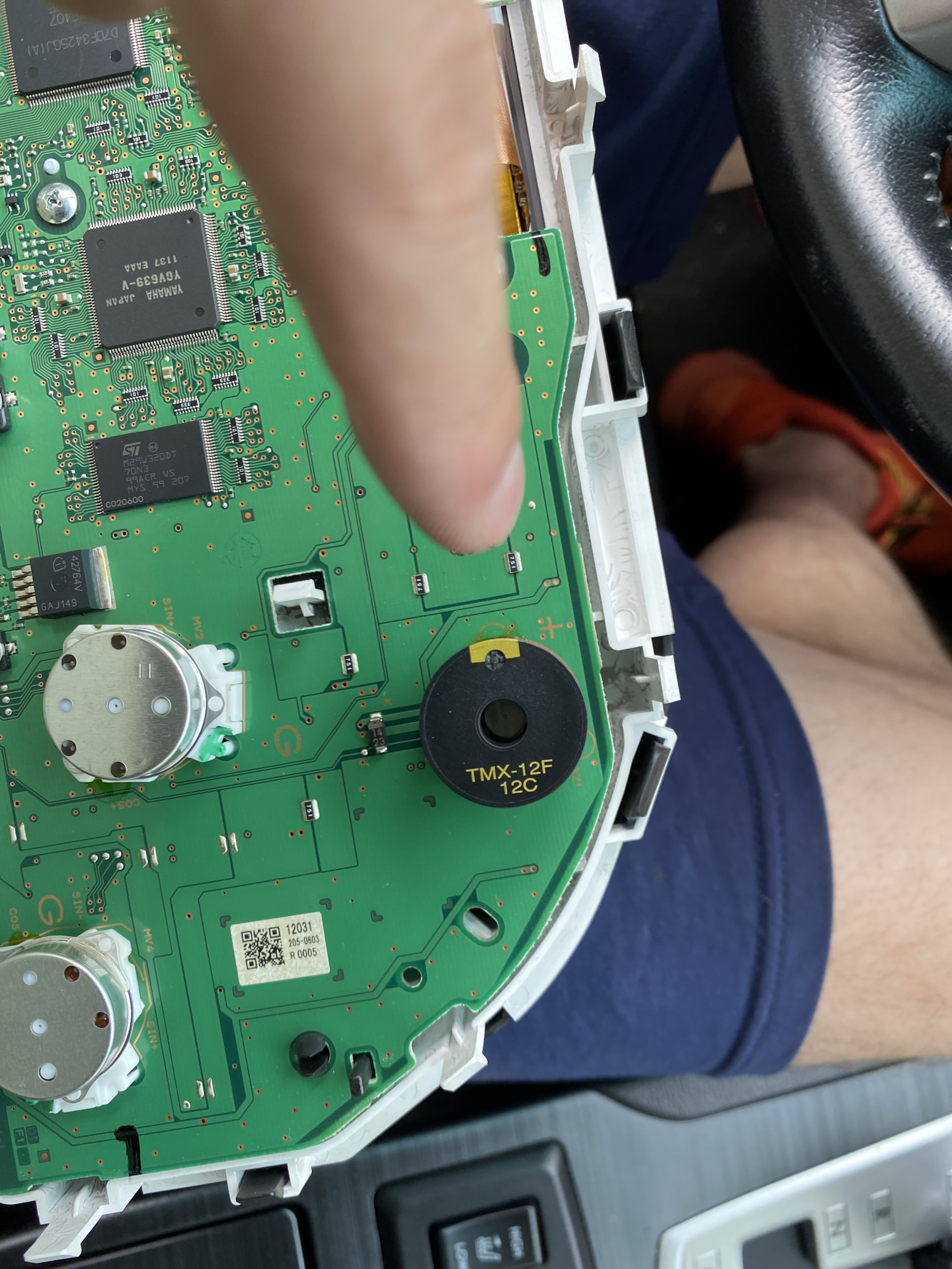 Помогите найти зуммер открытой двери — Subaru Outback (BR), 2,5 л, 2012 ...