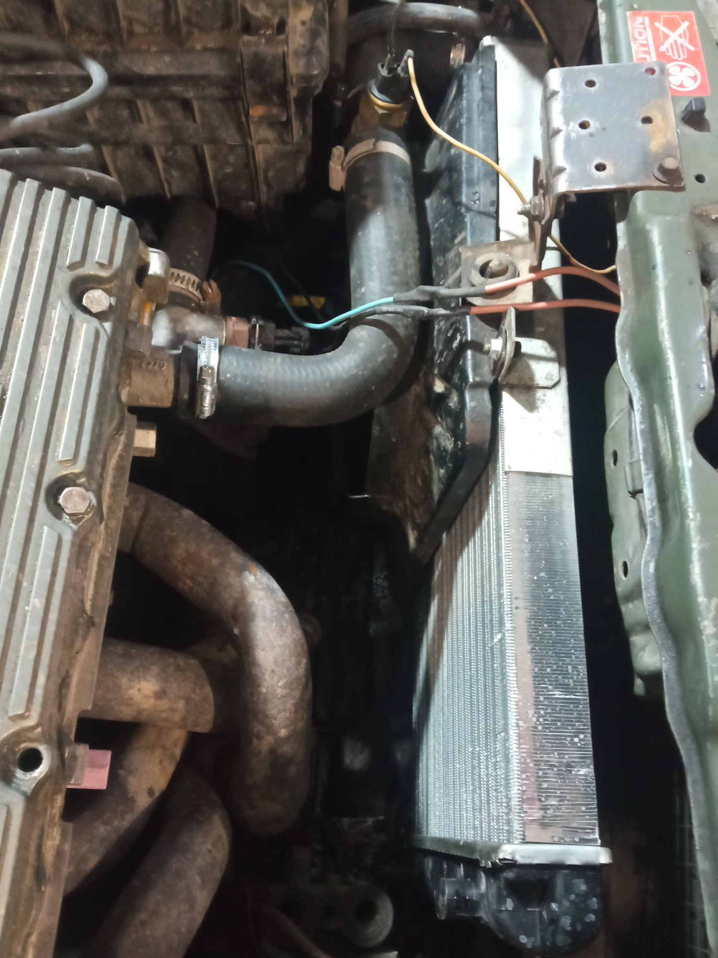 Не включается вентилятор охлаждения радиатора. — Rover 400 Mk2, 1,6 л ...