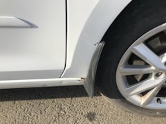 Отслоилась краска на пороге авто. Смотреть фото Отслоилась краска на пороге авто. Смотреть картинку Отслоилась краска на пороге авто. Картинка про Отслоилась краска на пороге авто. Фото Отслоилась краска на пороге авто