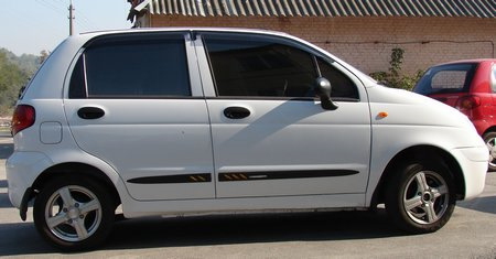 Молдинг дэу матиз. Молдинги на дэу матиз по кругу. Молдинги на двери матиз matiz резиновые комплект 4 шт. Молдинги matiz best. Молдинг дэу матиз.