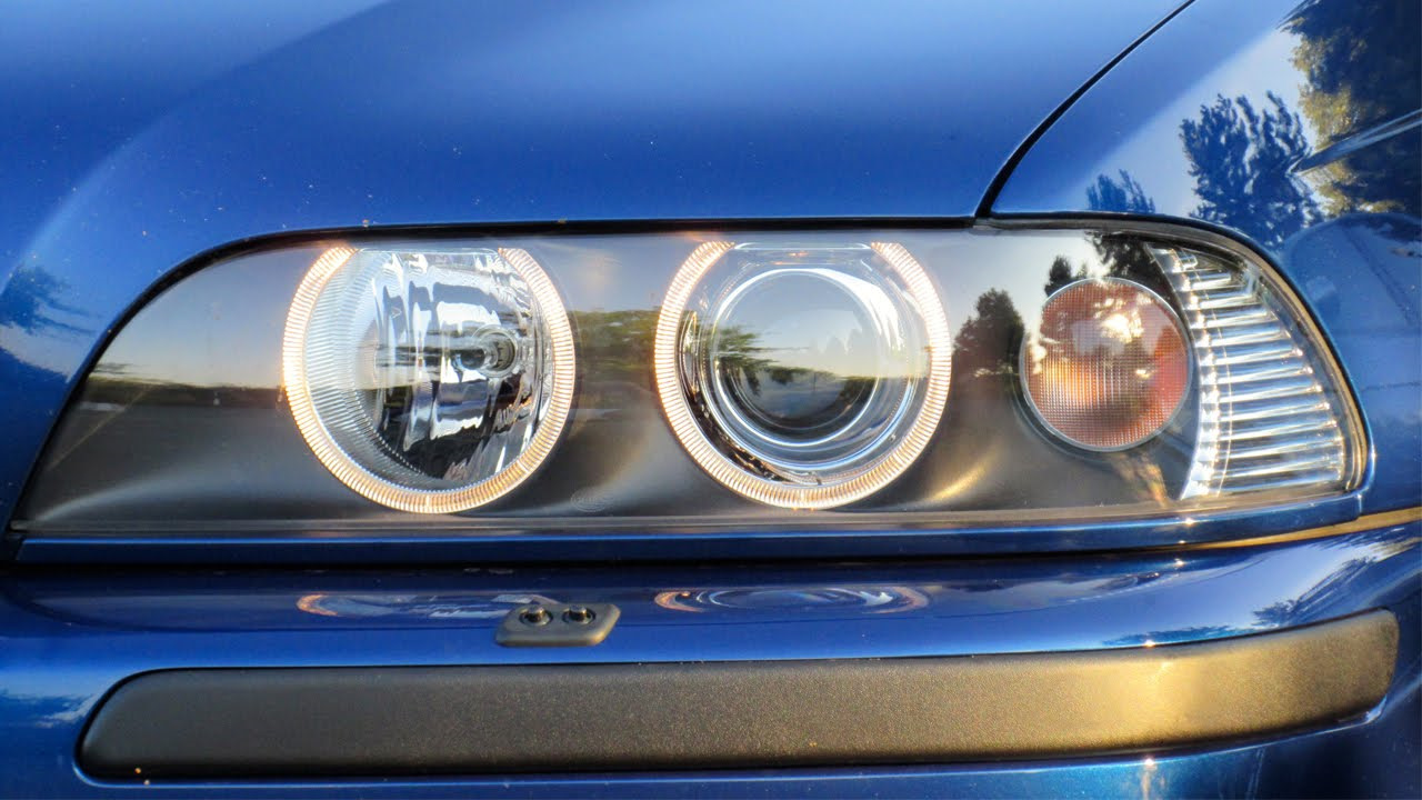 Линзы бмв. E39 Headlights. E39 Xenon. BMW e39 HELLA Lights. БМВ 5 39 фара.