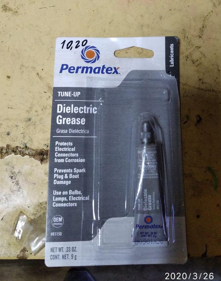 Диэлектрическая смазка для свечей. Permatex 81150 смазка. Permatex смазкадиэликтрическаясвечейзажиган. Диэлектрическая смазка для свечей зажигания. Смазка диэлектрическая для катушек зажигания.