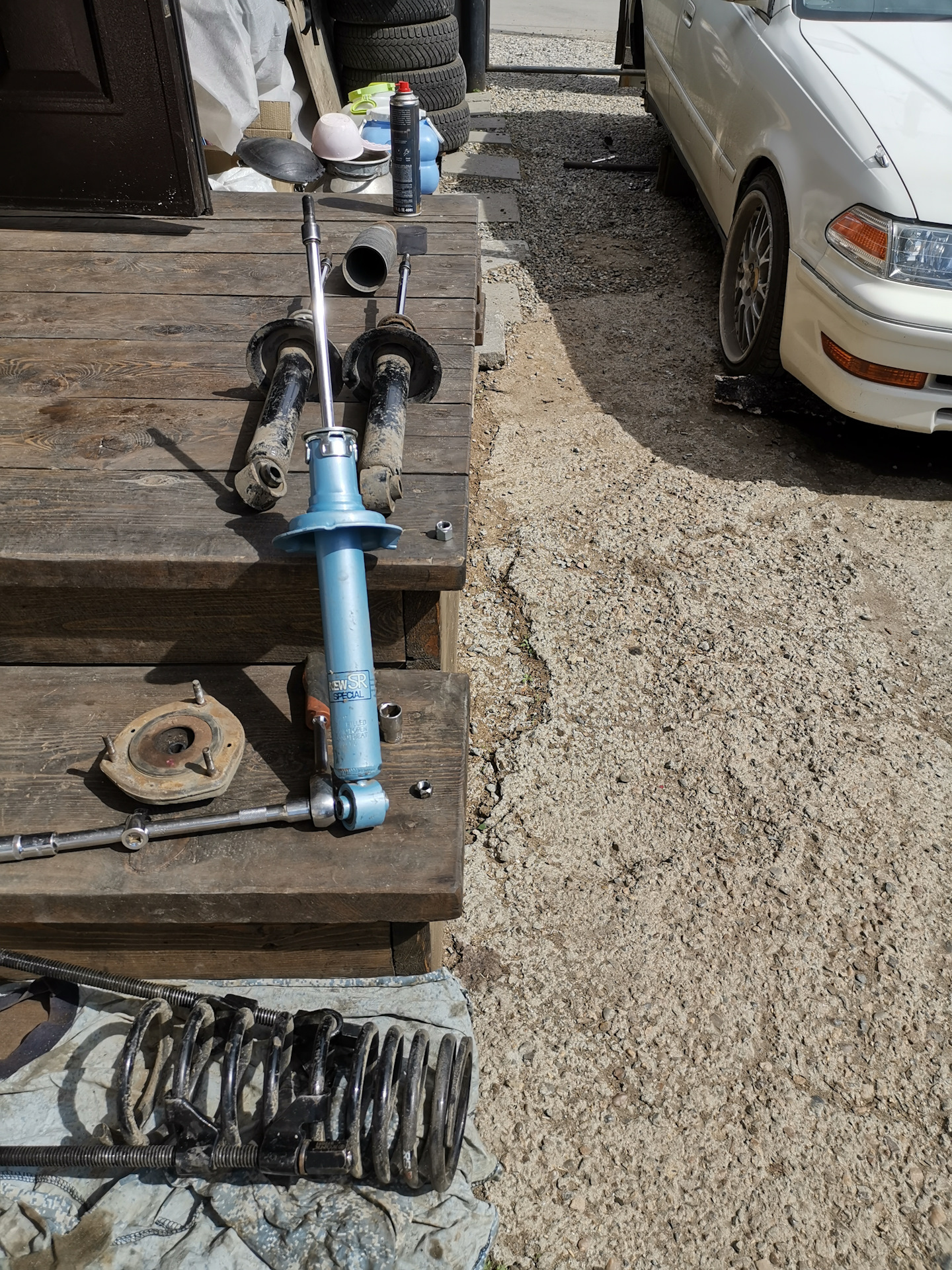 KYB New SR +CHKK — Toyota Mark II (100), 2 л, 1998 года