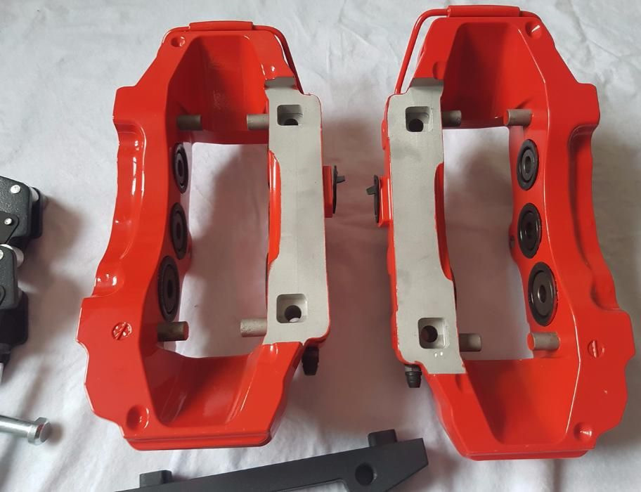 Радиальное крепление. Суппорта BREMBO 18z на xc90. Суппорта BREMBO 17z радиальные. Радиальное крепление суппорта Брембо z17. Переходник суппорта Брембо zr17.