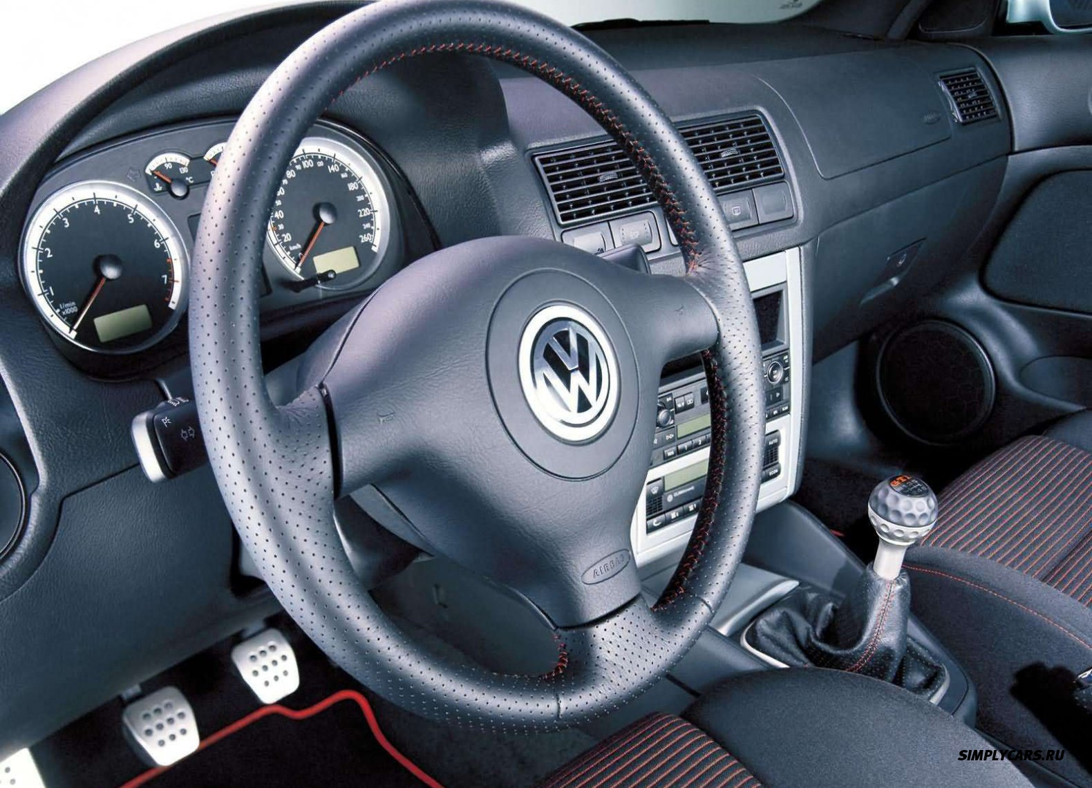 Volkswagen golf iv интерьер