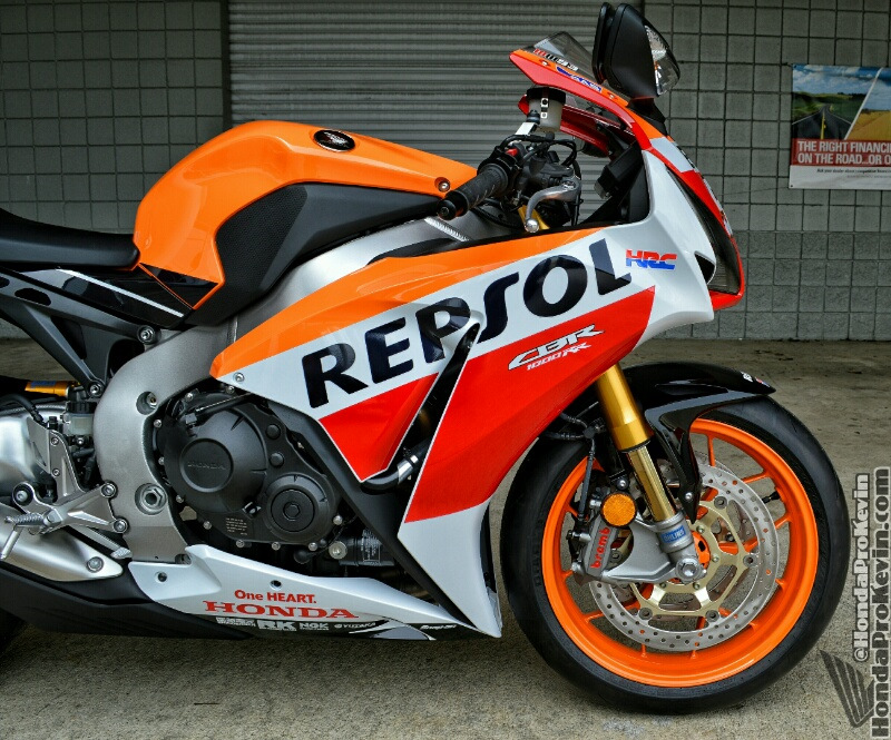 Honda cbr1000rr черно желтый