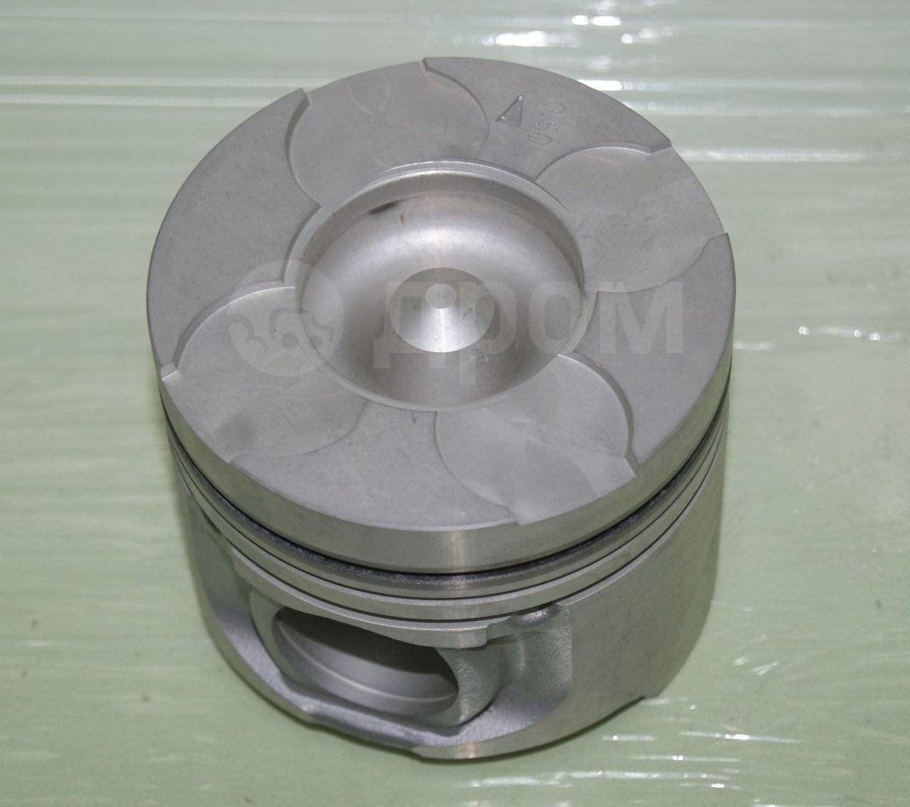 Поршень 4m41 1110c628. Поршень mr20de. 5. 4d56 поршня 0. Поршня митсубиси паджеро спорт 2.