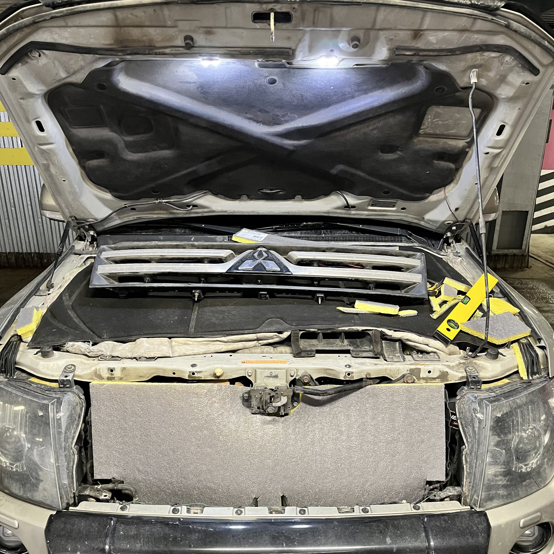 Радиатор АКПП зимой, без термостата — Mitsubishi Pajero (4G), 3,5 л ...