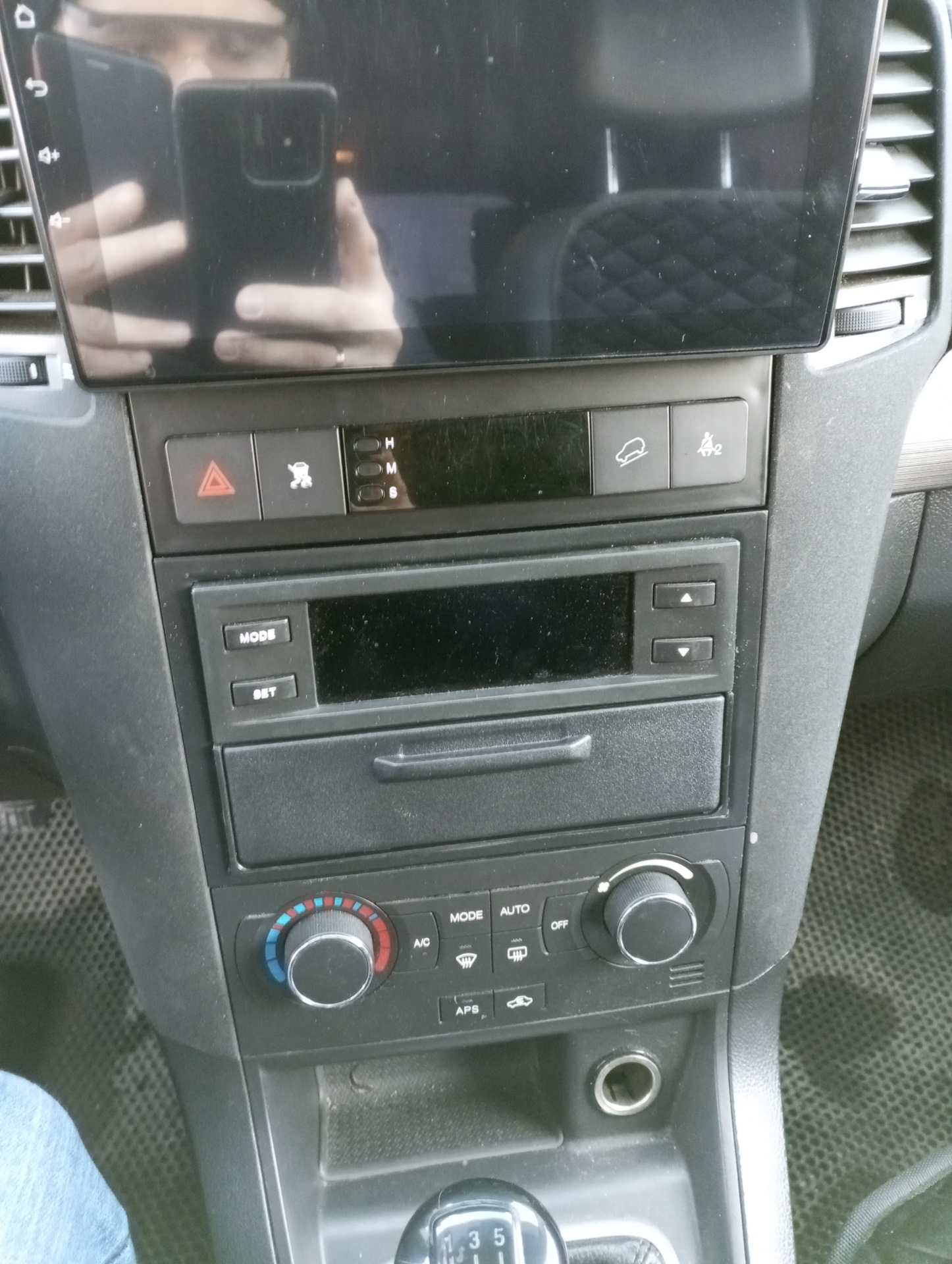 Андроид вместо штатной магнитолы. Часть 2. Установка. — Chevrolet ...