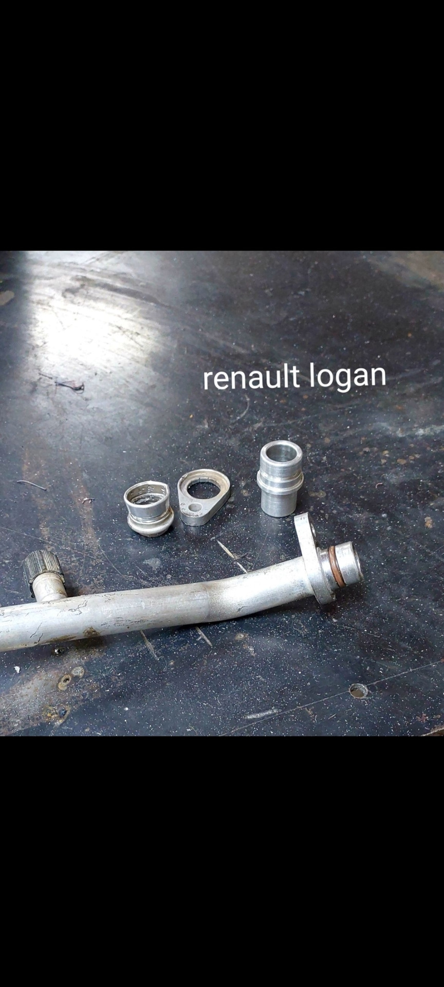 Трубка кондиционера — Renault Logan (2G), 1,6 л, 2014 года | своими ...