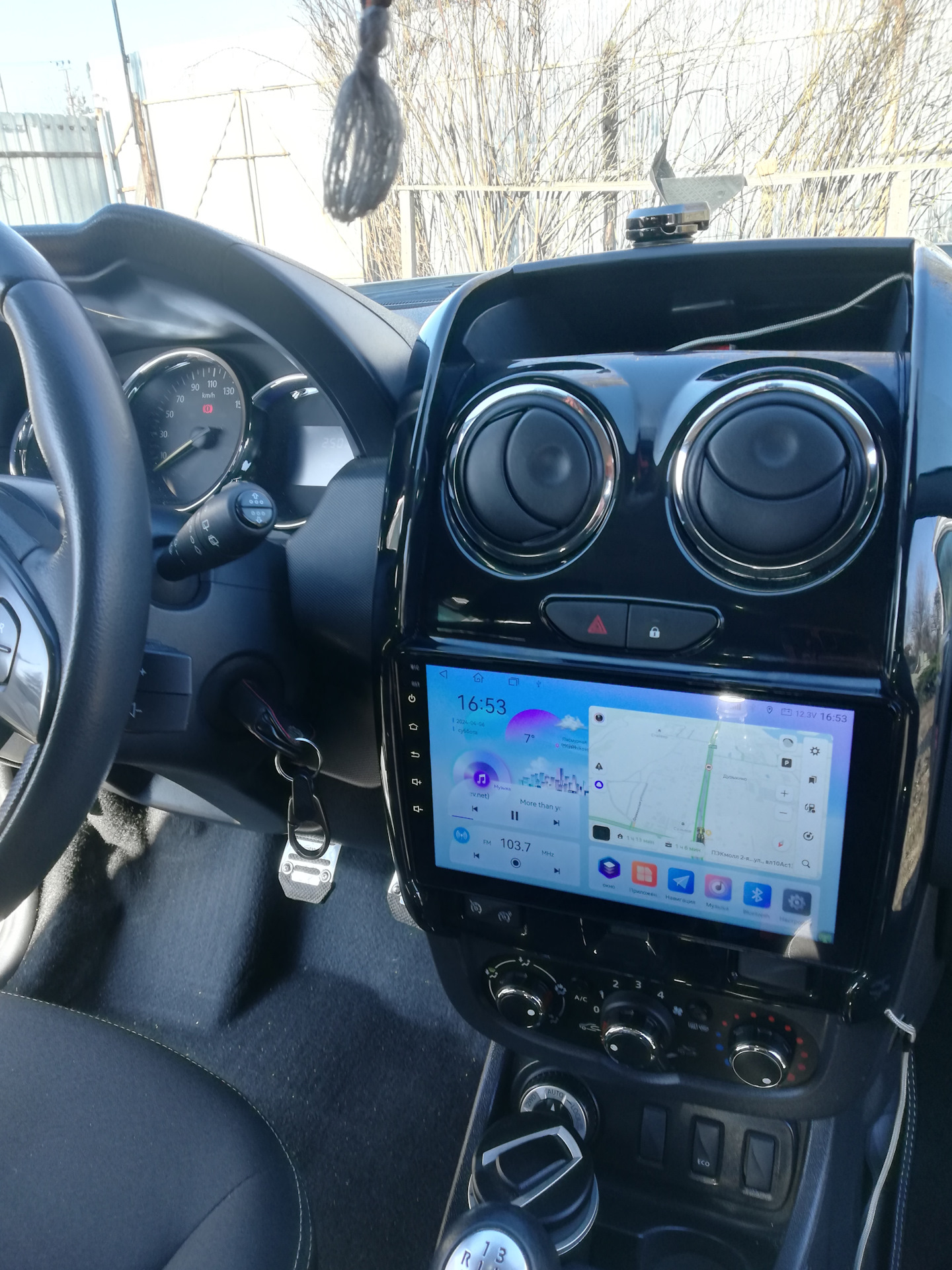 Новая магнитола от Boss-Mini — Renault Duster (1G), 2 л, 2016 года ...