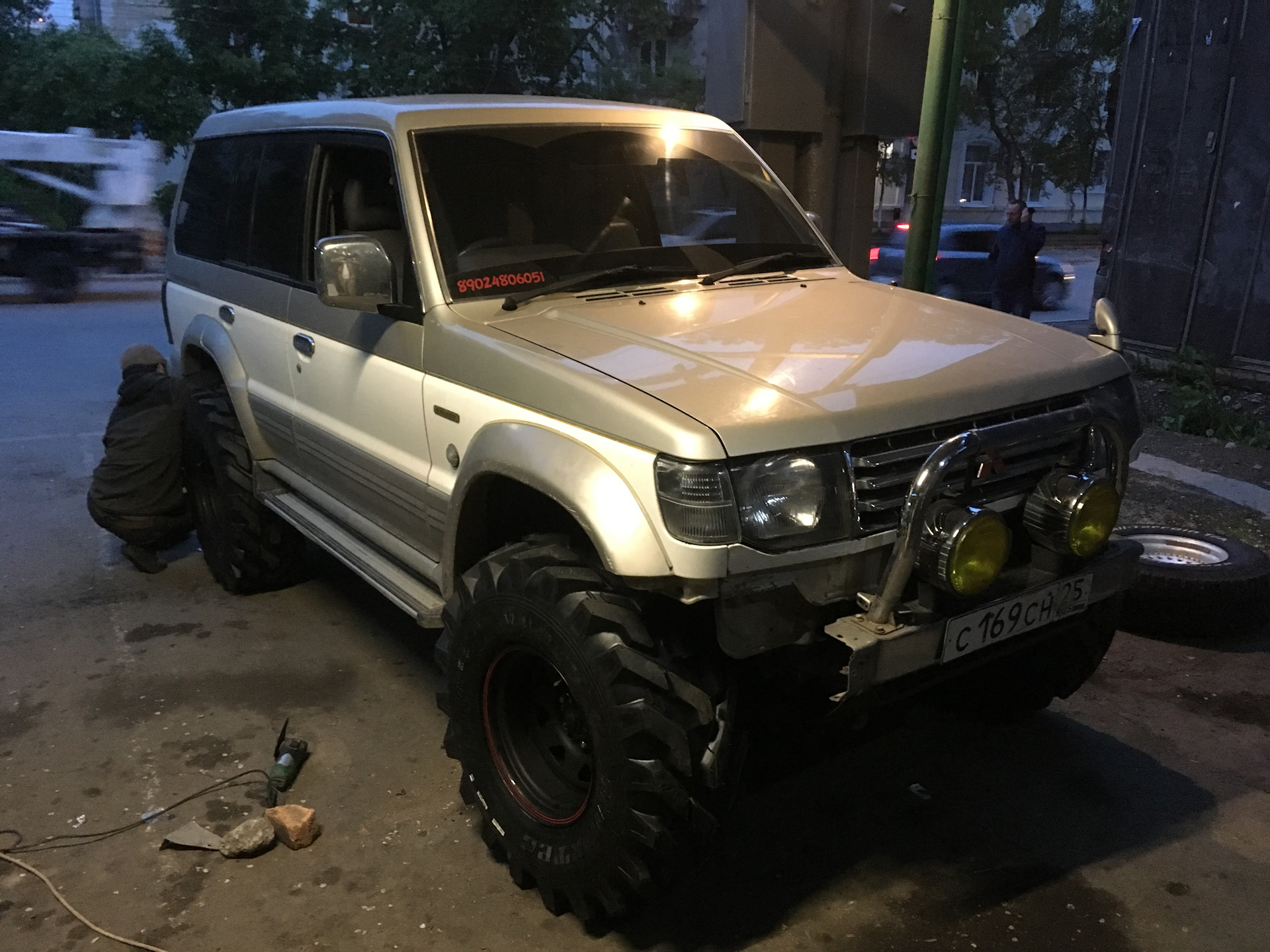 Драйв 2 паджеро 3. Pajero 2. Фендера Pajero 2. Фендеры Паджеро 2. Фендера Pajero Mini h58a.