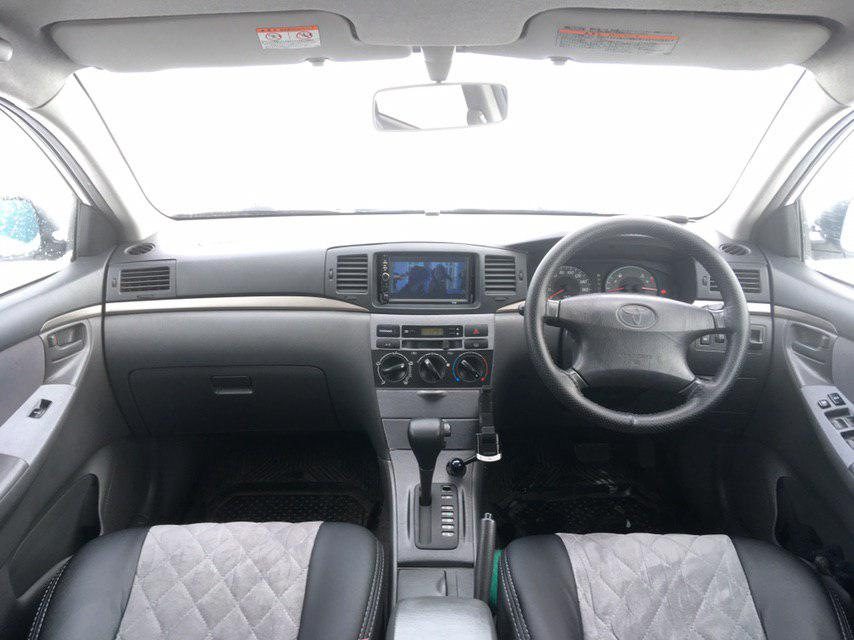 Королла е120 салон. Toyota Corolla e120 салон. Королла 2004 салон. Королла 120 салон.