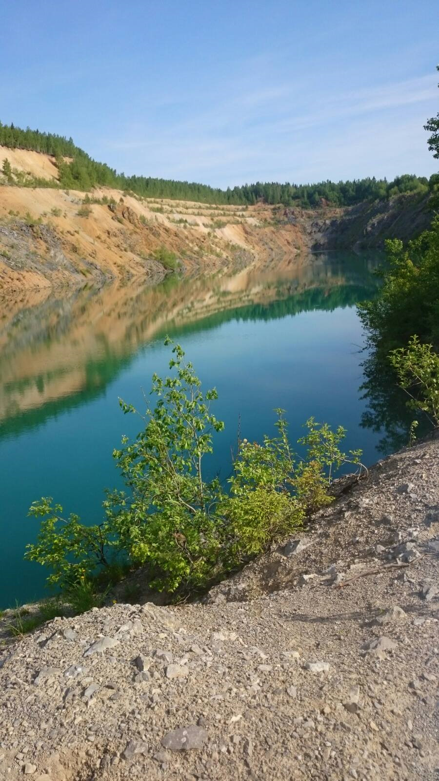 Погода в листвягах. Голубое озеро Новокузнецк Листвяги. Голубое озеро Белорецк. Голубое озеро Хорлово. Голубые озёра Александровск.