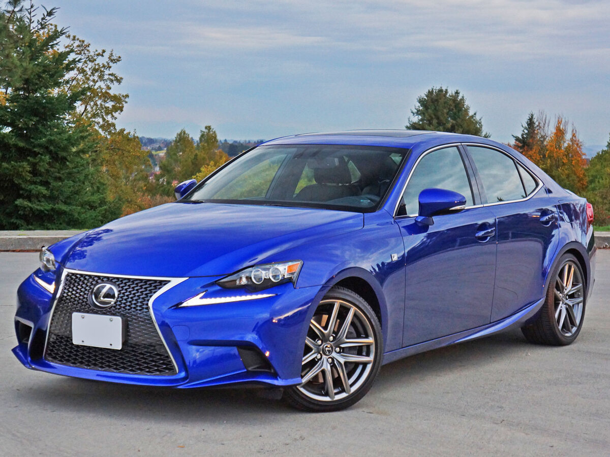 Lexus is 250 3 f Sport