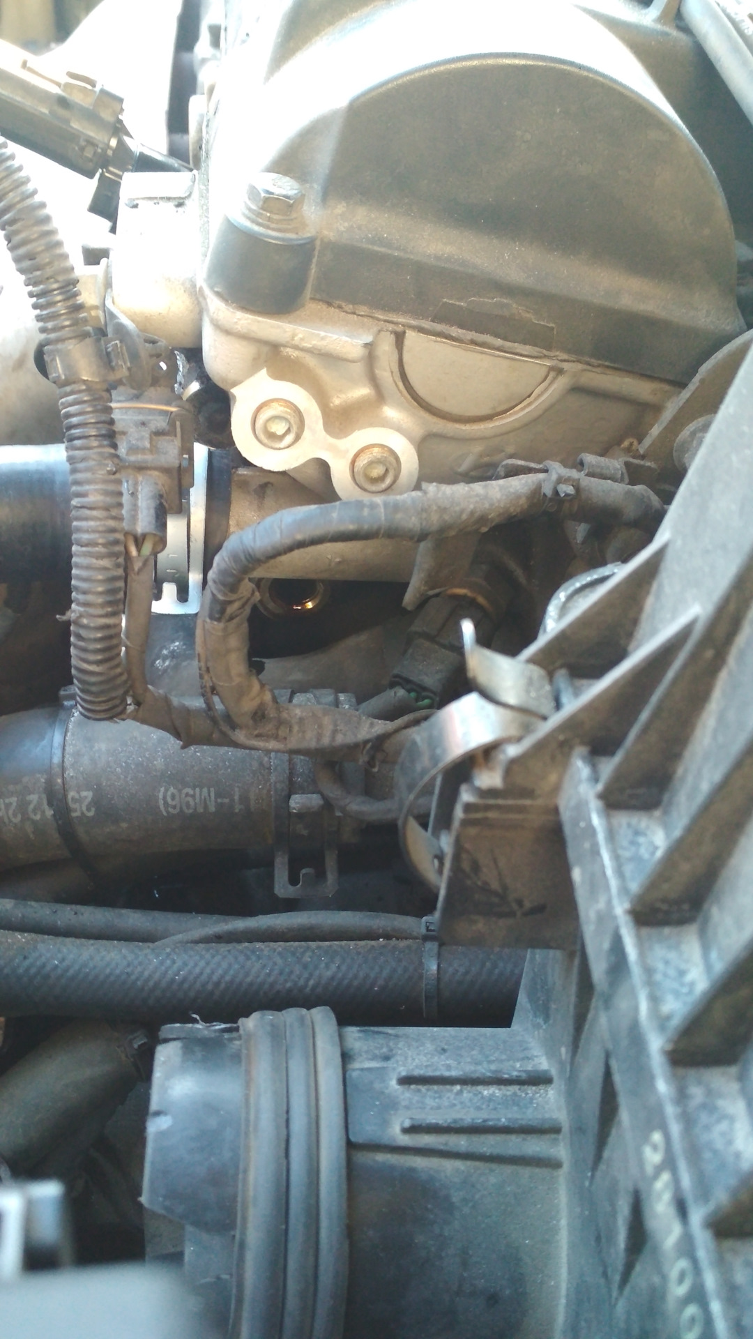 Замена клапана VVTI и чистка фильтра VVTI — Hyundai Tucson (JM), 2 л ...