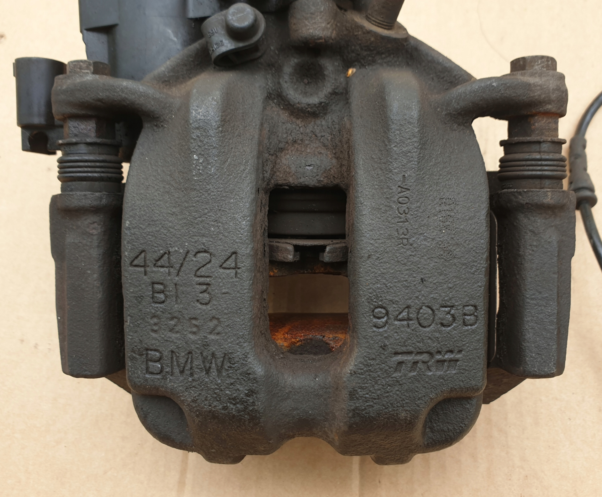 Задние колодки стерлись почти в ноль за 15 т км — BMW X3 (F25), 2 л ...