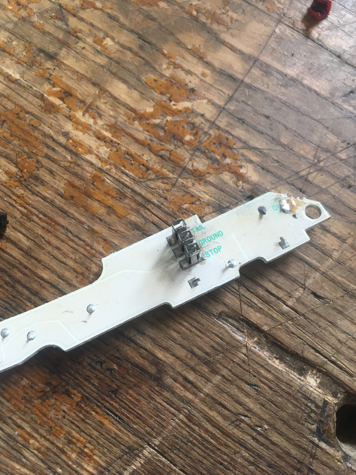 Тускло светит задний фонарь. Решено! — Renault Laguna III, 2 л., 2010 ...