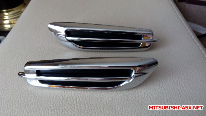 поворотник митсубиси асх. заглушки повторителей поворотов асх.