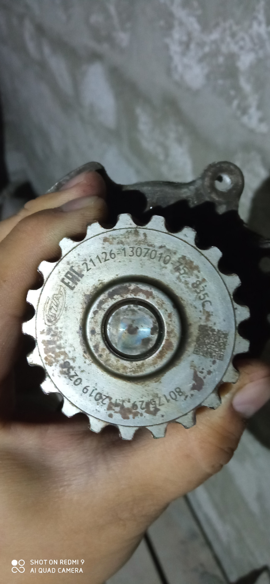 Большая подстава от помпы ТЗА — Lada Приора хэтчбек, 1,6 л, 2011 года ...