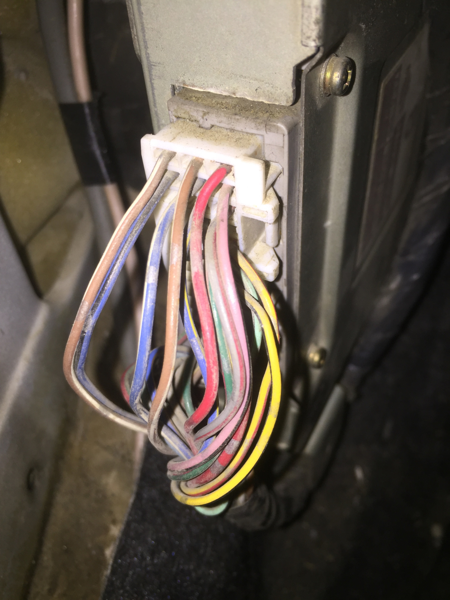 Как найти сигнальный провод для ТАХОМЕТРА YD 2.2 Дизель — Сообщество ...