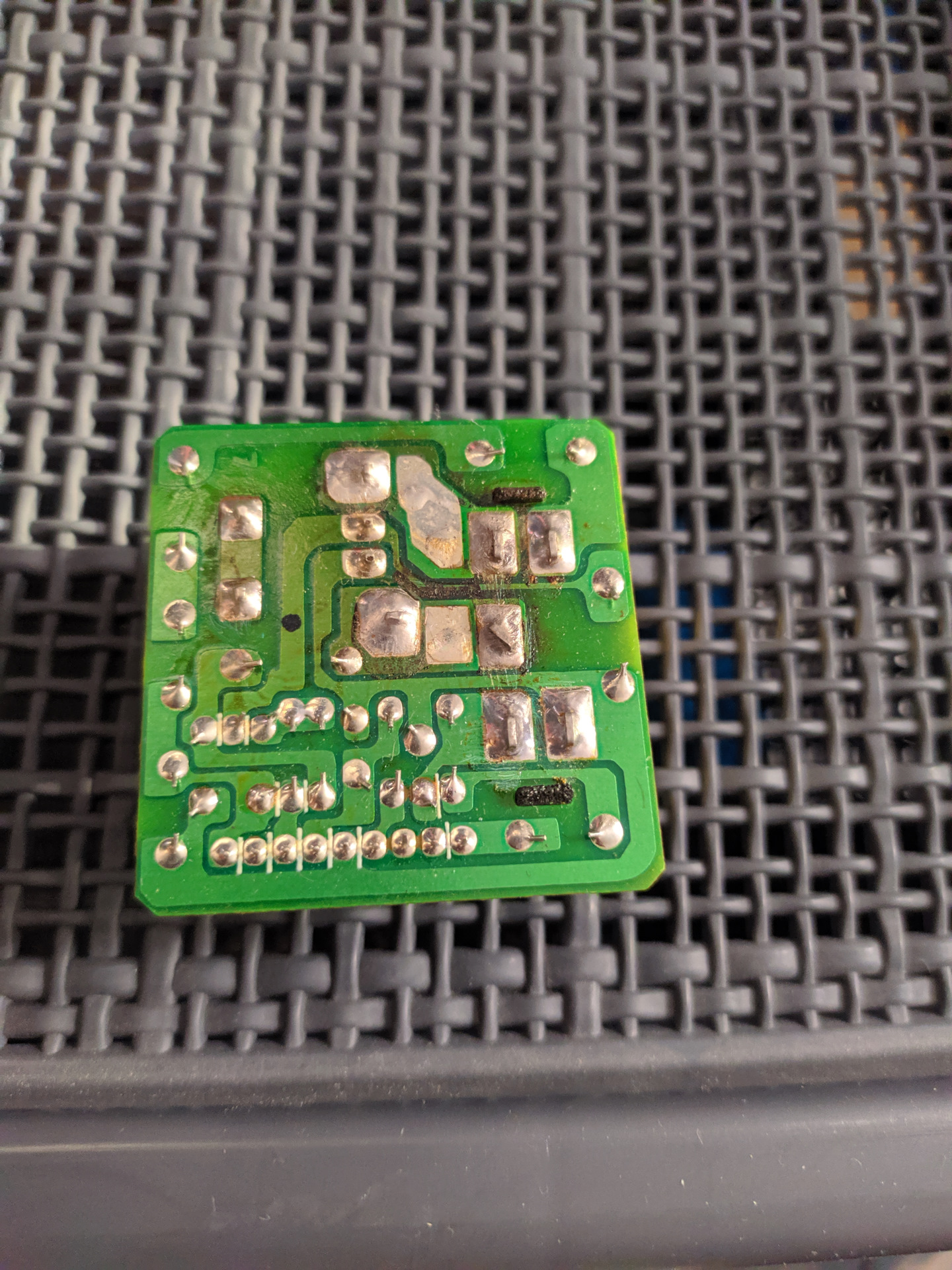 Горит предохранитель обогрева заднего стекла 20А — Hyundai Accent (2G ...