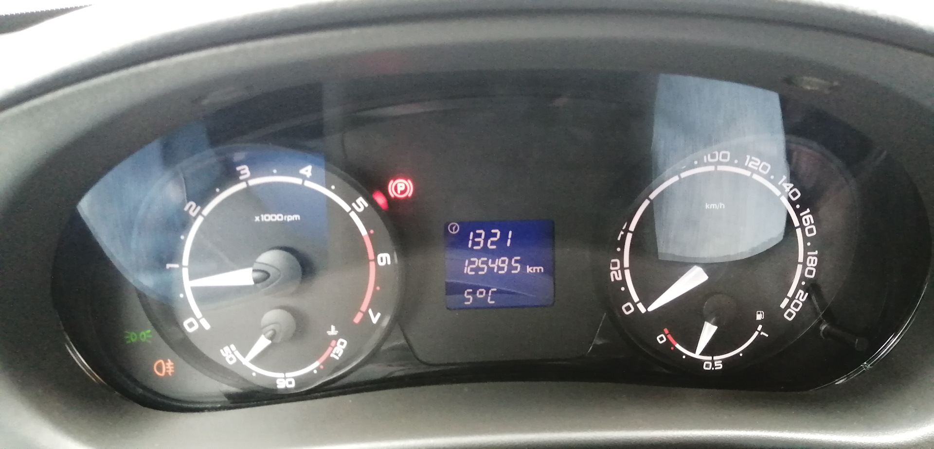 Щиток приора 2 норма и вольтаж акб. — Lada Приора седан, 6,3 л, 2014 ...