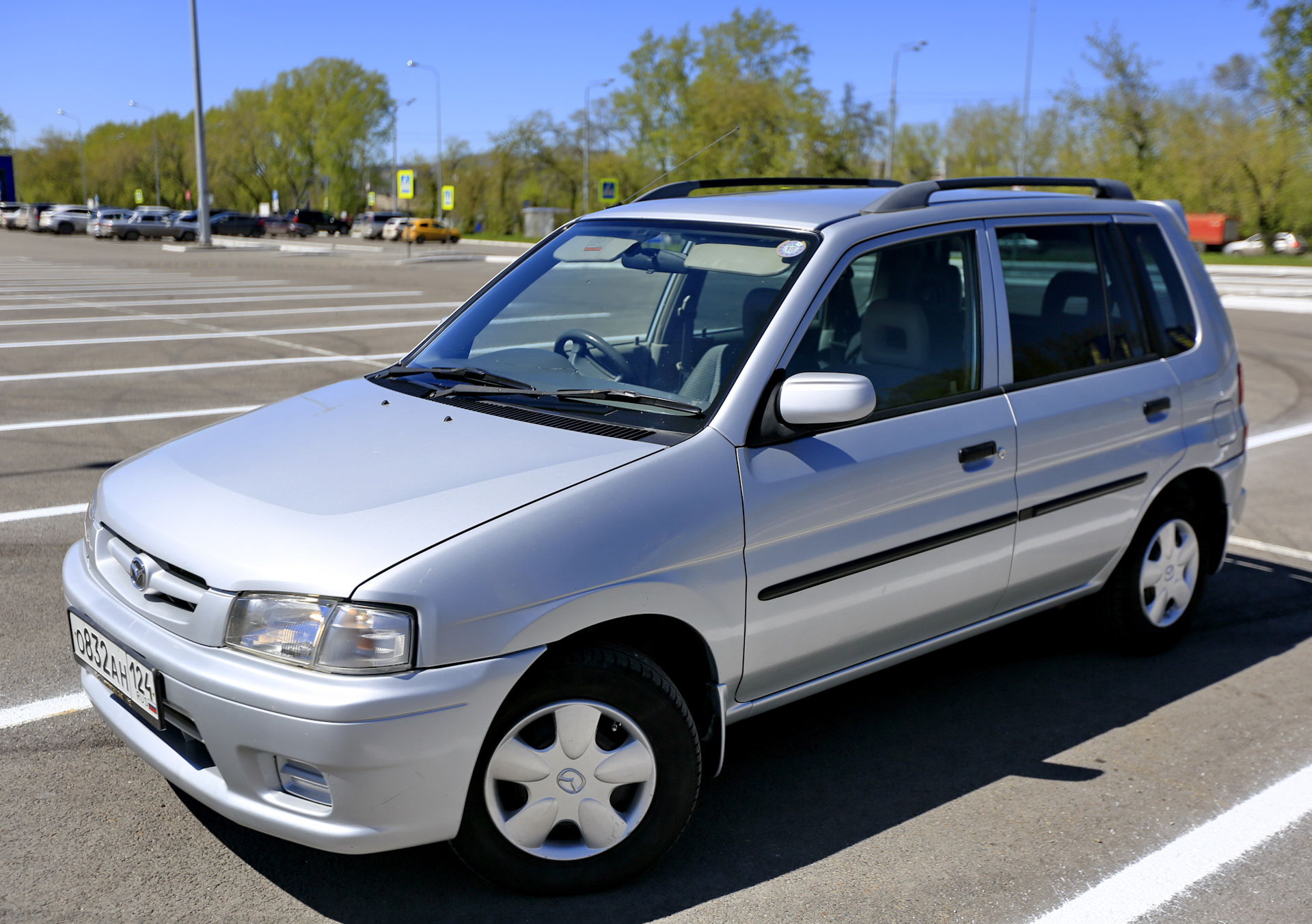 Mazda demio. Mazda Demio 1999. Mazda Demio DW. Мазда Демио 1. Mazda Demio 1999 dw3w.