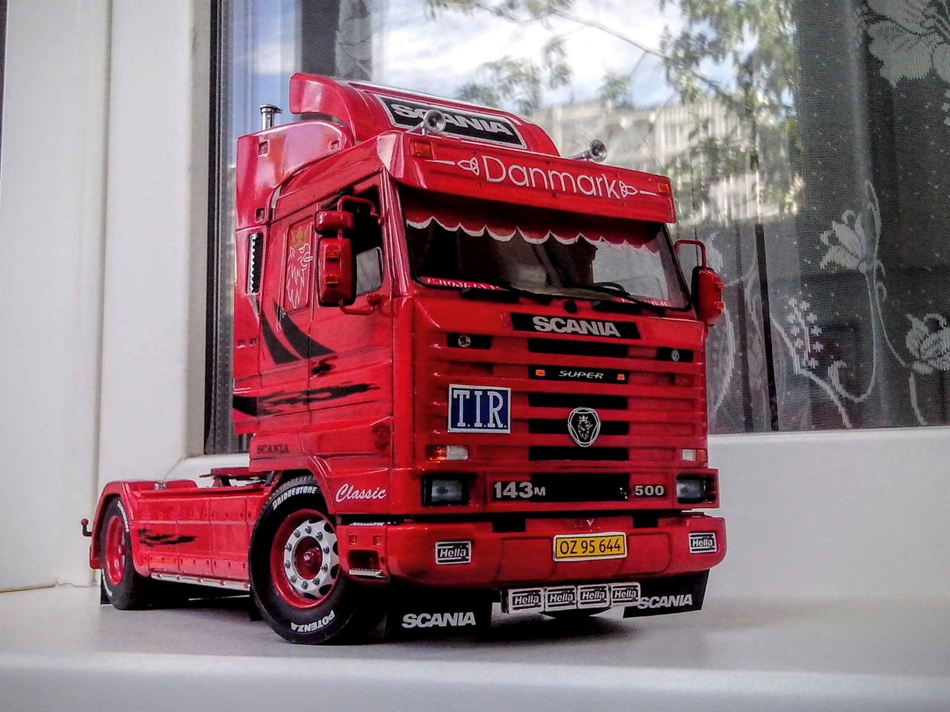 Грузовик 1 24. Италери Грузовики 1 24. Сборная модель Scania 1/24 Italeri. Сборная модель Scania r730 "Black Amber". Italeri 1 24 Scania Truck.