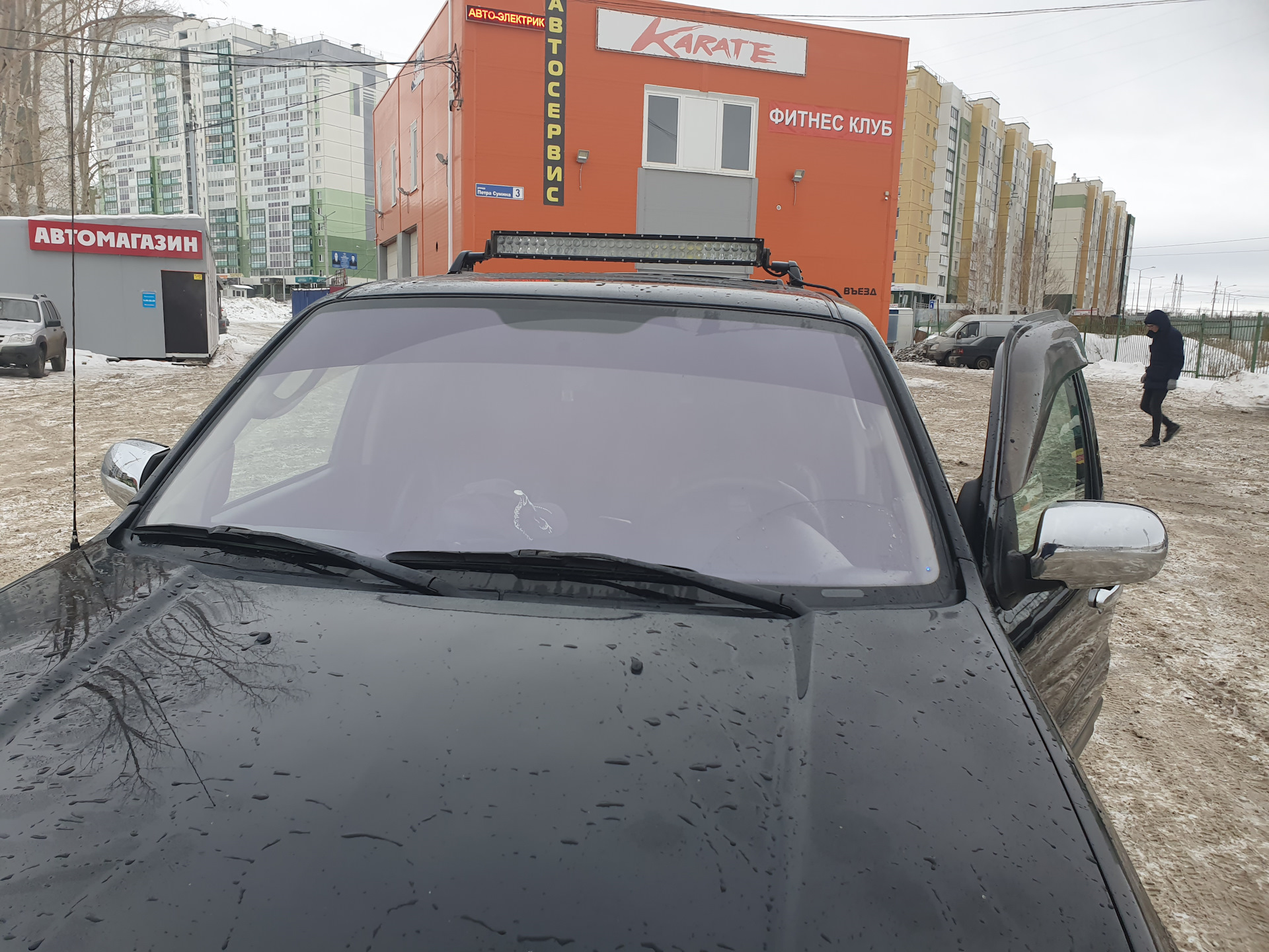 Лобовое стекло — Ford Maverick II, 3 л, 2005 года | расходники | DRIVE2