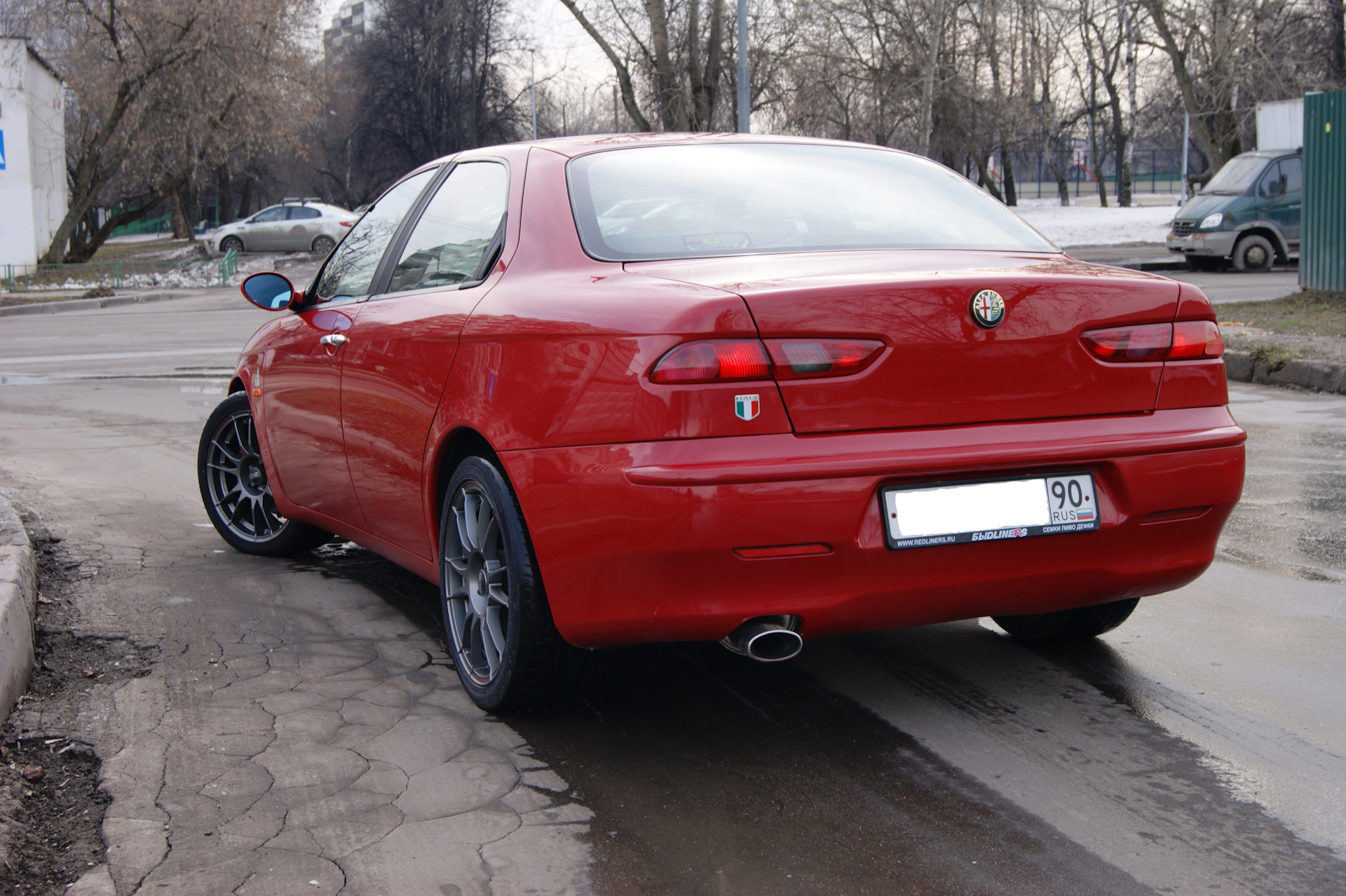 Il filo rosso alfa. Alfa Romeo 156. Alfa Romeo 156 Rosso. Alfa Romeo 156 красная. Alfa Romeo 156 2.0 МТ.