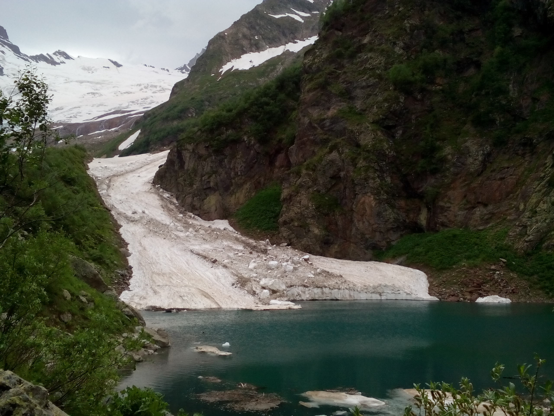Ледник Алибек Домбай