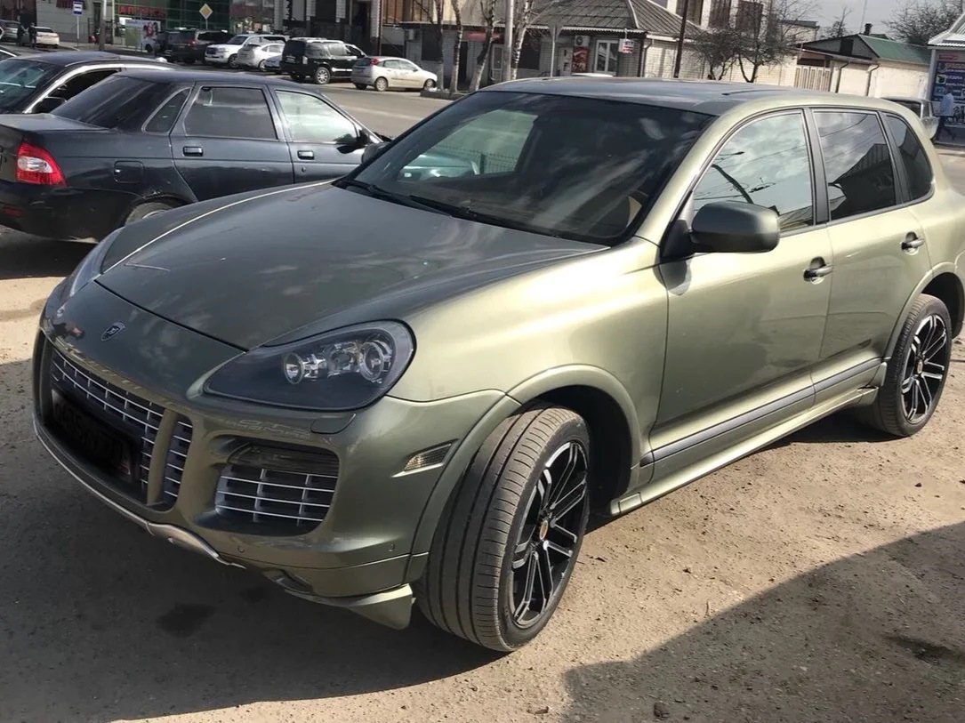 Porsche Cayenne GTS 957