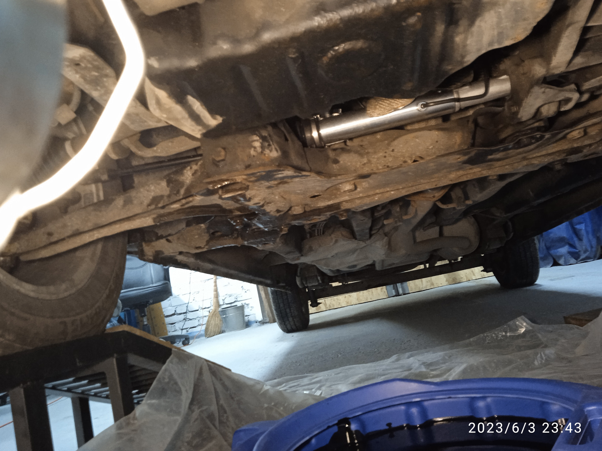 Замена рулевой рейки. — Ford Tourneo Connect (1G), 1,8 л, 2006 года ...