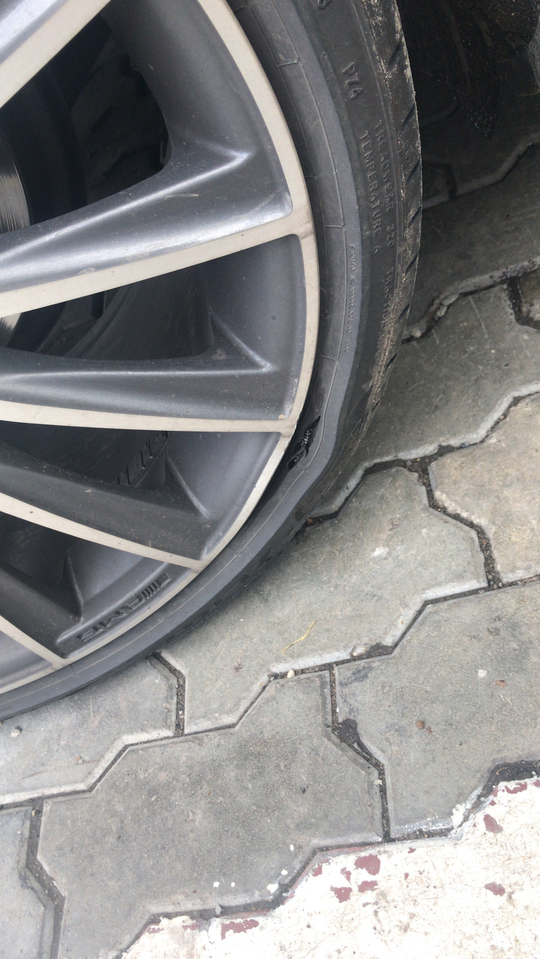 Колеса CLS257 20 диаметра — Mercedes-Benz CLS (C218), 3 л, 2015 года ...