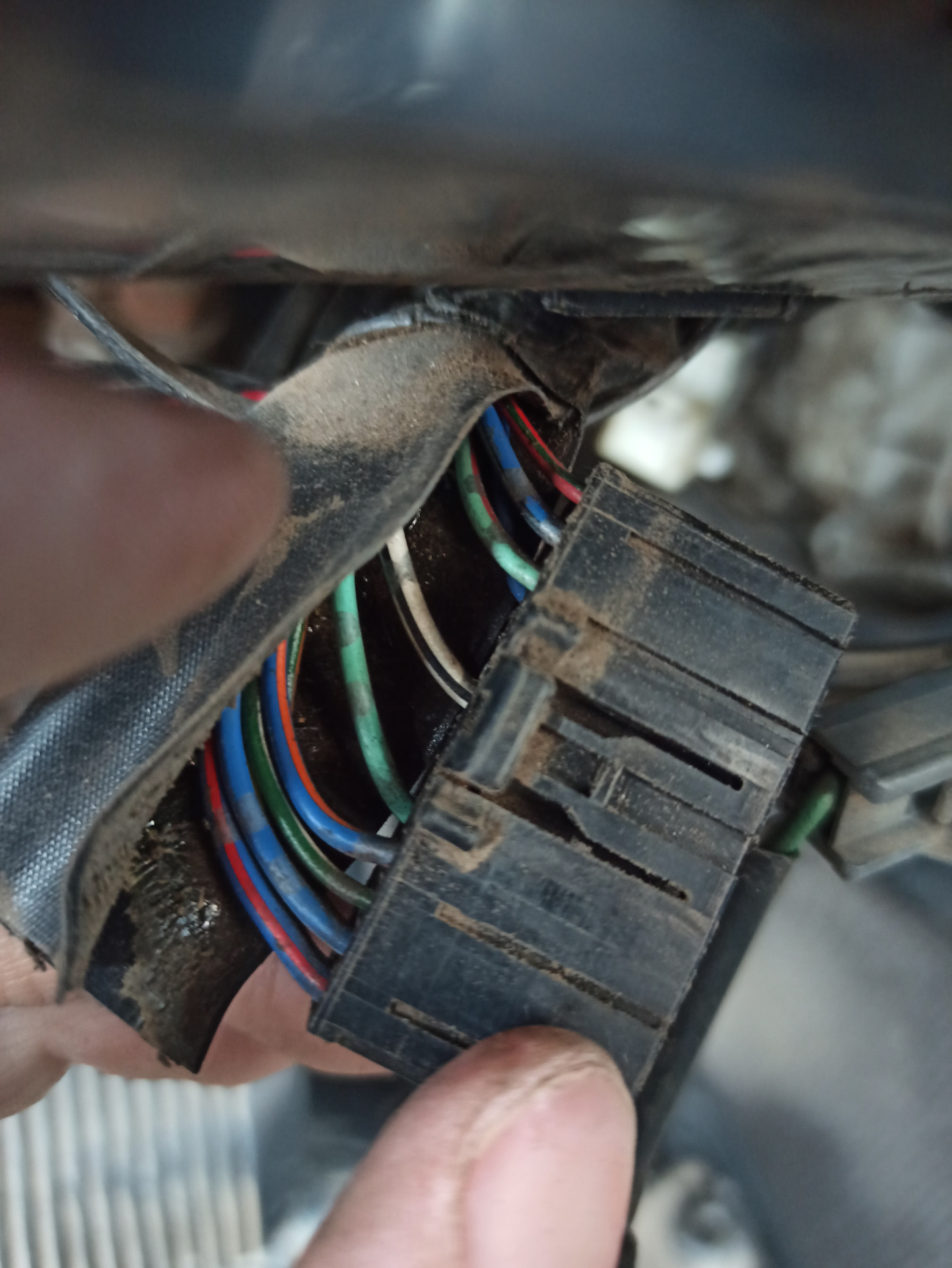 Пропал ближний свет! — Toyota Corona (T190), 2 л, 1994 года | поломка ...